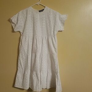Eyelet dress 